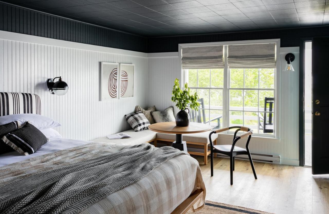 Bluebird Ocean Point Inn Eksteriør billede