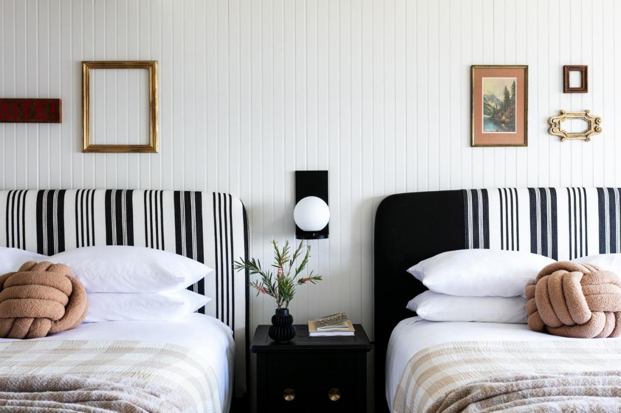Bluebird Ocean Point Inn Eksteriør billede
